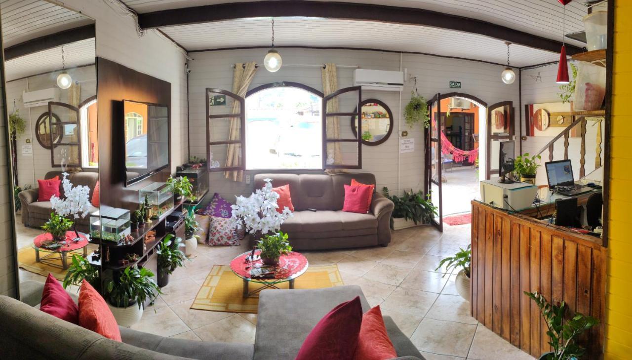 פראייה גראנדה Pousada Alojaki Hostel מראה חיצוני תמונה